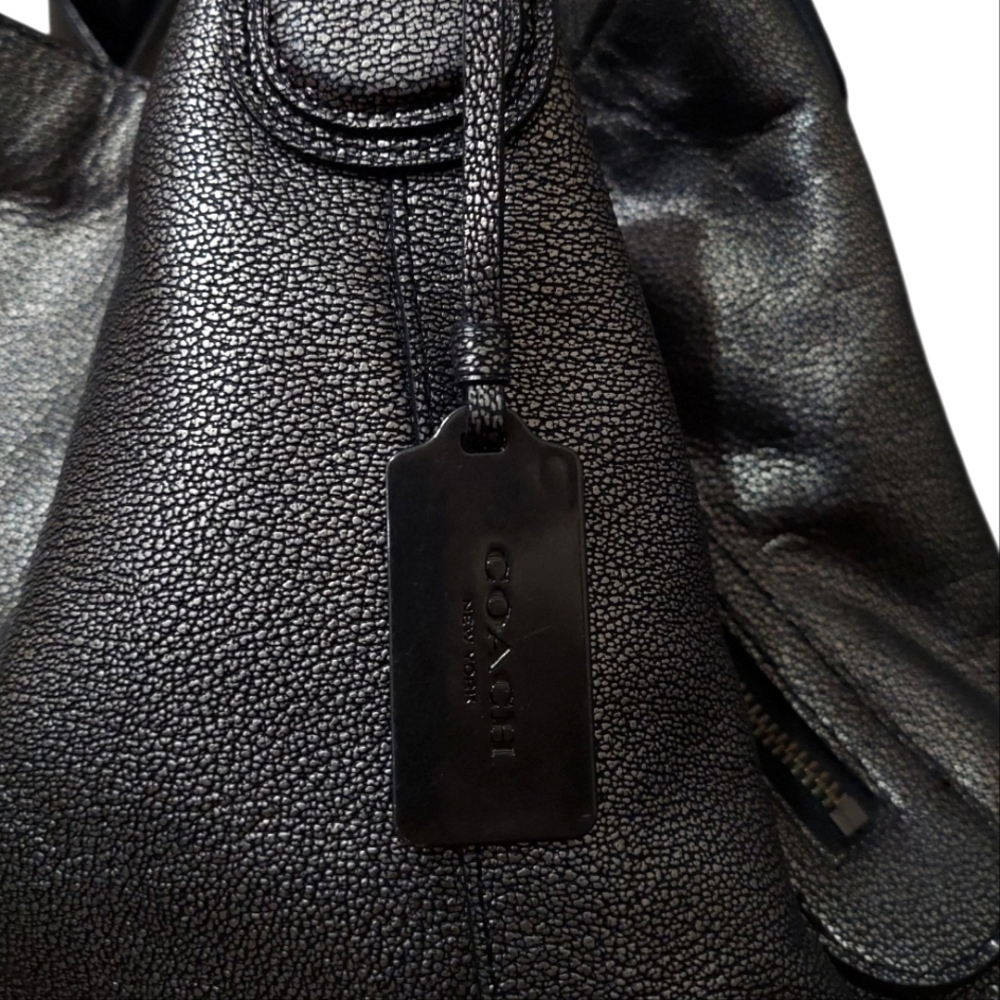 Coach Edie Three Compartment Center Zip Shoulder Bag EUC - Picture 8 of 12